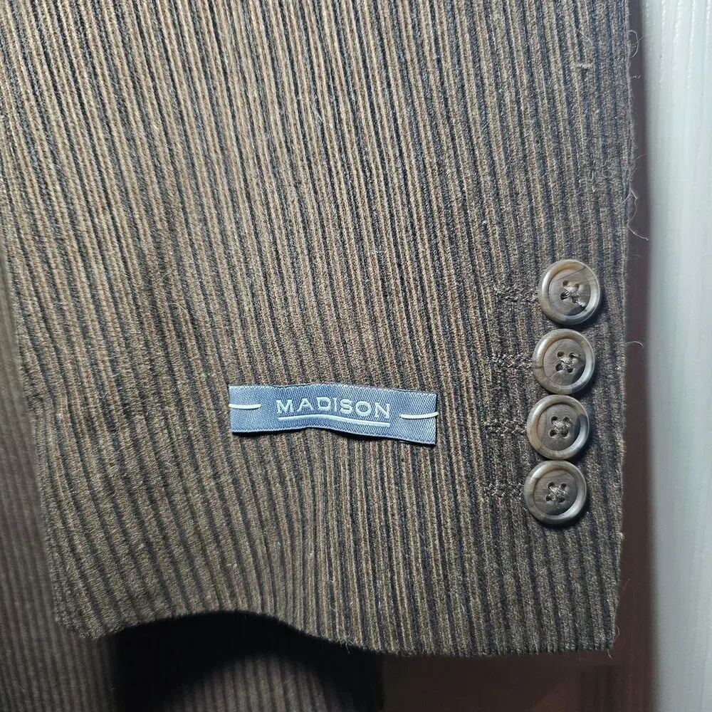 Madison Corduroy Pinstripe Brown Sport Coat Mens 44S NWT